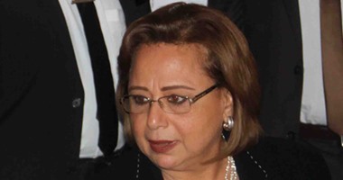 وزيرة التعاون الدولى تصل تونس لترؤس اجتماع اللجنة الوزارية المشتركة