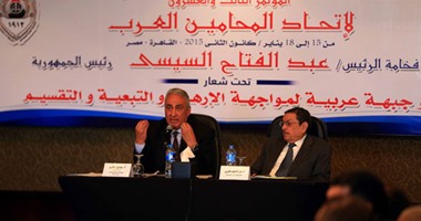 اتحاد المحامين العرب يهنئ سامح عاشور بالفوز بمنصب النقيب