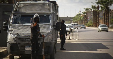 الأمن يدفع بمدرعة ومصفحة لفض تظاهرة إخوانية بالمهندسين(تحديث)
