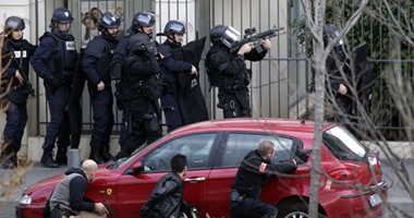 فرنسا توجه اتهامات بالإرهاب إلى منفذ الهجوم على مصنع للكيماويات