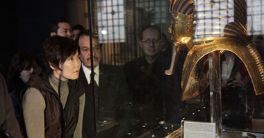 بالفيديو والصور .. قرينة رئيس وزراء اليابان تزور المتحف المصرى و الأهرامات
