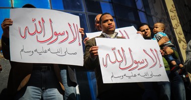 وقفة لاستقلال الصحافة على سلالم "الصحفيين" احتجاجا على الإساءة للرسول