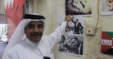 بالصور.. مقهى بحرينى يخلد ذكرى الزعيم عبد الناصر ويلقبه بـ"معشوق العرب"