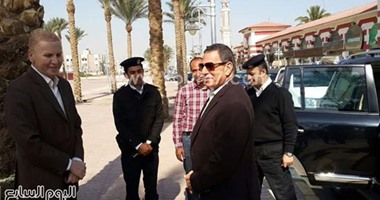 مدير أمن البحر الأحمر يتفقد الخدمات الأمنية بمدينة الغردقة