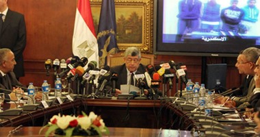وزير الداخلية عن قانون التظاهر: أنا جهة تنفيذ القانون ولست جهة تشريع