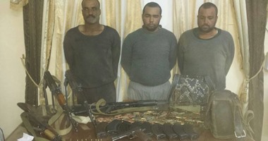 موجز محافظات مصر.. استشهاد مجند خلال مطاردة متهمين بجبل أسيوط الغربى