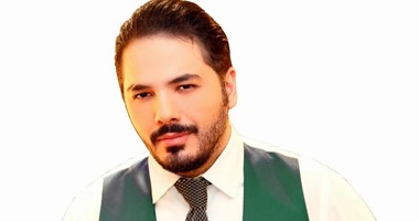 توقف تصوير فيلم "باباراتزى" لـ رامى عياش لانشغاله بإحياء حفلات غنائية