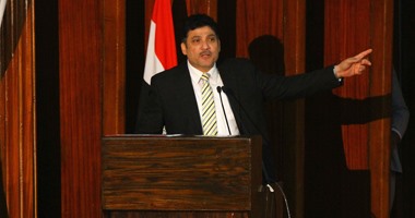 وزير الرى يغادر القاهرة إلى أثيوبيا لحضور اجتماعات اختيار مكتب "سد النهضة"