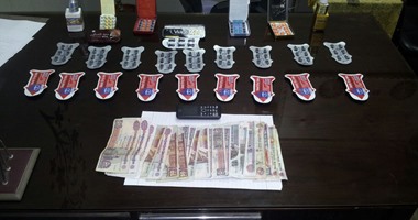 ضبط صاحب شركة مستلزمات طبية بحوزته 412 قرصا مخدرا ومنشطا جنسيا بسوهاج