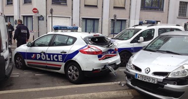 الشرطة الفرنسية تجرى حملة تفتيش فى باريس بحثا عن منفذى هجوم شارلى ابدو