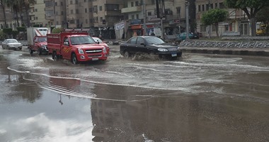 غلق طريق نويبع - طابا بسبب السيول بجنوب سيناء