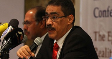 ضياء رشوان: الصحافة الإلكترونية فى مصر تشهد مهزلة وأخطاء فادحة