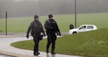 الشرطة الفرنسية: عملية احتجاز الرهائن بمركز البريد ذات خلفية شخصية