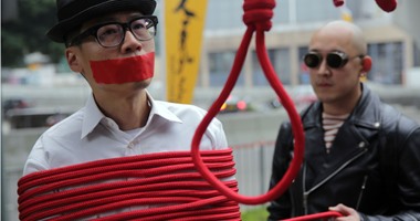 بالصور.. الآلاف يشاركون فى احتجاج على اختفاء ناشرين فى هونج كونج