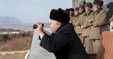 الزعيم الكورى الشمالى يتفقد تدريبات نهائية لإطلاق قذائف صاروخية