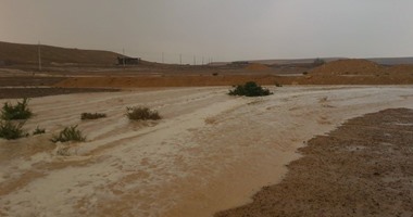 سقوط أمطار غزيرة على سواحل شمال سيناء