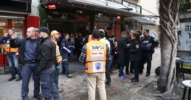 بالصور.. قتيلان وإصابة 5 إسرائيليين فى حادث إطلاق نار فى تل أبيب "تحديث"