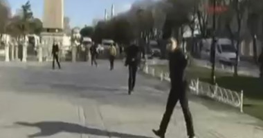 بالفيديو.. المشاهد الأولى من انفجار قنبلة وسط اسطنبول فى تركيا