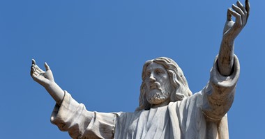 بالصور.. إزاحة الستارعن أكبر تمثال للمسيح فى أفريقيا جنوب نيجيريا