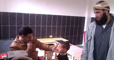 بالصور.. حزب النور بالإسكندرية ينظم قافلة طبية لمرضى الرمد