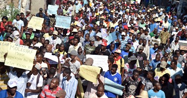 بالصور..مظاهرات أمام البرلمان فى هايتى اعتراضًا على نتائج الانتخابات