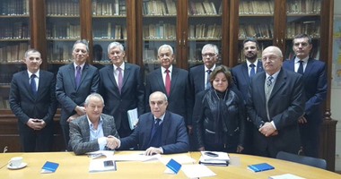 توقيع اتفاقية تعاون بين مؤسسة ساويرس الثقافية والجامعة الفرنسية فى مصر