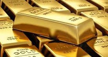 الذهب يرتفع بعد توقعات بتباطؤ معدلات رفع الفائدة