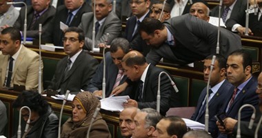 بالصور.. بدء الجلسة العامة لمجلس النواب لمناقشة قوانين "السيسى وعدلى منصور"