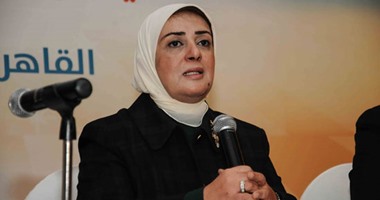 مايسة شوقى تلتقى بأعضاء لجنة حماية الطفل بسوهاج لبحث خطط العمل 