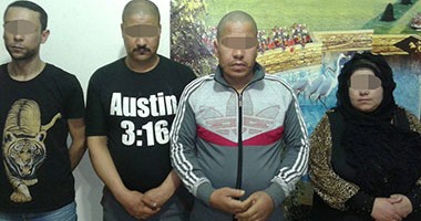 ضبط تشكيل عصابى بينهم سيدة تخصصوا فى سرقة السيارات بالمحلة