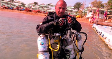 وائل عمر الغواص العالمى يستعد لتحقيق غطسة جديدة تحت شعار لا للإرهاب