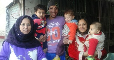 بالصور.. اليوم السابع يرصد فرحة أسرة بعد إعادة الشرطة ابنها المختطف.. والد الطفل: كنت أعامل المتهم كأحد أفراد أسرتى وإبنى عاد لى قبل مرور 24 ساعة .. وأطالب بتكريم ضباط الشيخ زايد