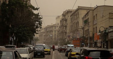 عاصفة رملية تضرب الإسكندرية وانخفاض درجات الحرارة
