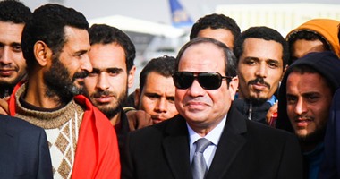 الرئيس يشكر رجال المخابرات على جهود تحرير المختطفين فى ليبيا.. شارك بالتهنئة