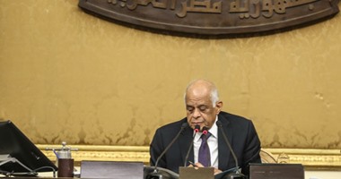 رئيس مجلس النواب يغادر اجتماع لجنة إعداد اللائحة بعد افتتاح جلساتها