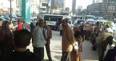 وقفة للمستعبدين من قرعة إسكان الشرقية أمام ديوان المحافظة للمطالبة بحقوقهم