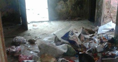 صحافة المواطن.. بالصور.. منزل مهجور بالشرقية يتحول إلى وكر للبلطجية
