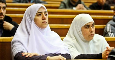 محاكمة المتهمين بـ"التخابر مع قطر".. وحضور ابنة مرسى وشقيقته لأول مرة