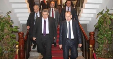 وزير التعليم العالى يشارك فى حفل تكريم  208 من المتميزين بجامعة دمياط 