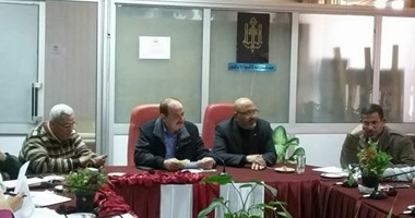 رئيس "صرف صحى الإسكندرية" يجتمع بـ"المقاولون العرب" لبحث سداد المديونية