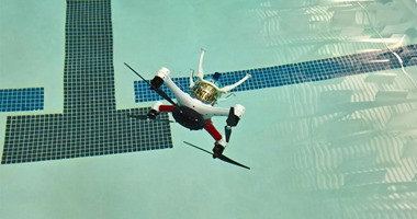 أول طائرة بدون طيار فى العالم يمكنها السباحة.. "مش زى الوحش المصرى"