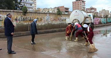 رئيس مدينة دسوق بكفر الشيخ يتابع أعمال شفط مياه الأمطار من الشوارع