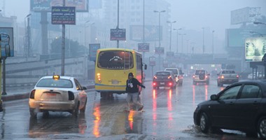 الأرصاد: استمرار سقوط الأمطار وانخفاض درجة الحرارة على كافة الأنحاء اليوم