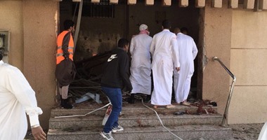 أول صور من مسجد الإحساء بالسعودية بعد تعرضه لتفجير إرهابى