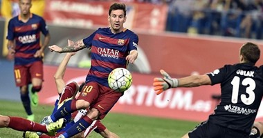 برشلونة "المنتشى" يتحدى أتلتيكو مدريد "المتراجع" على زعامة عرش الليجا.. البلوجرانا يسعى لمواصلة الانتصارات من أجل الانفراد بالصدارة.. والروخى بلانكوس يأمل فى مصالحة جماهيره عقب الخروج من الكأس