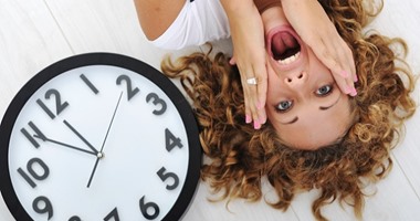 دراسة: المرأة أسوأ من الرجل فى الالتزام بالمواعيد والعمل تحت ضغط الوقت
