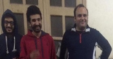 تجديد حبس عضو "حريات الأطباء" واثنين آخرين 45 يوما بتهمة التظاهر بدون تصريح