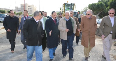 محافظة القاهرة: إصلاح الحفر والمطبات العشوائية فى 380 شارعا عموميا