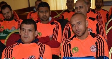 بالصور.. عبد الواحد السيد وإينو ومكى فى دورة الرخصة "c"