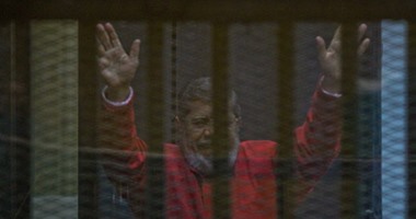 تأجيل محاكمة مرسى و10 آخرين بقضية التخابر مع قطر للغد